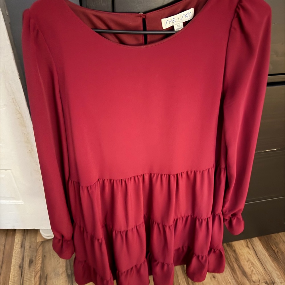 She + Sky Burgundy Tiered Long-Sleeve Tunic Dress